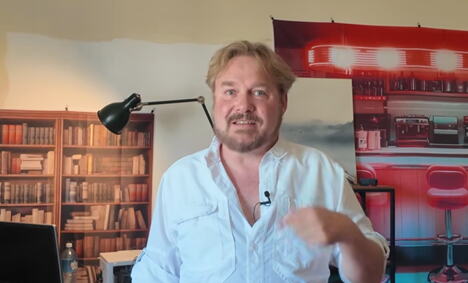 mark hoblvajt 4.png