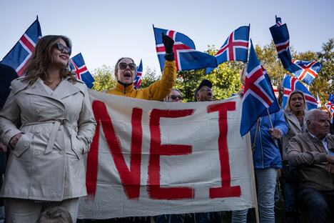 island referendum (2).jpg