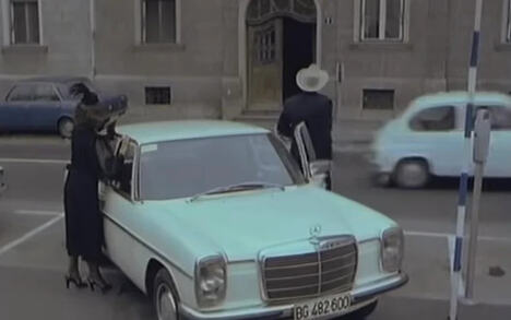 Žikina dinastija mečka automobil