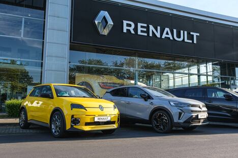 Renault.jpg