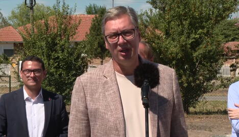 Aleksandar Vučić (1).png