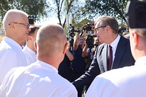 Aleksandar Vučić Klinika za ginekologiju i akušerstvo UKC Niš (14).jpeg