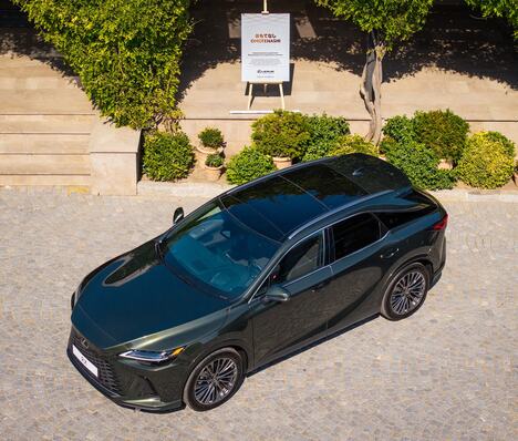 Lexus RX.jpg