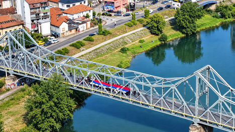 MALI ZVORNIK - Na mostu između dva Zvornika.jpg