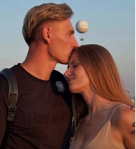 Anđelina iz Niša i Marko iz Vukovara zaljubili su se nenadano i vrlo brzo shvatili da su stvoreni jedno za drugo.
