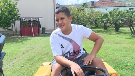 Braća kupila traktor