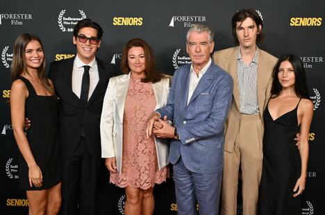 Pirs Brosnan, Kili Šej, Dilan Brosnan, Paris Brosnan