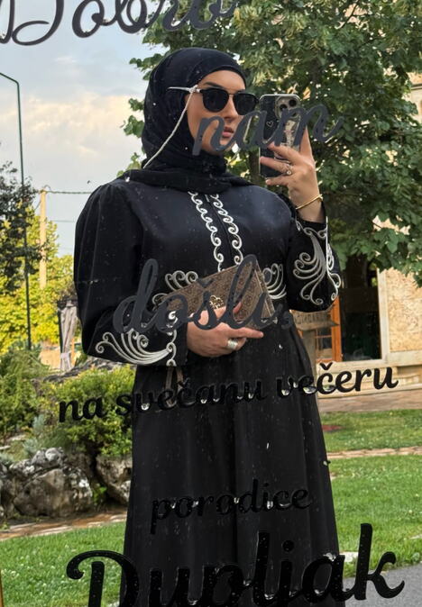 ana muratovic 2.png