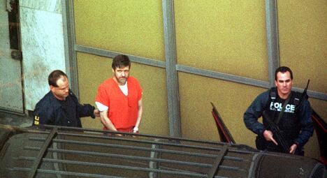 Ted "Unabomber" Kačinski, američki terorista poznat kao Unabomber, koji je tokom 17 godina izvodio bombaške napade širom SAD