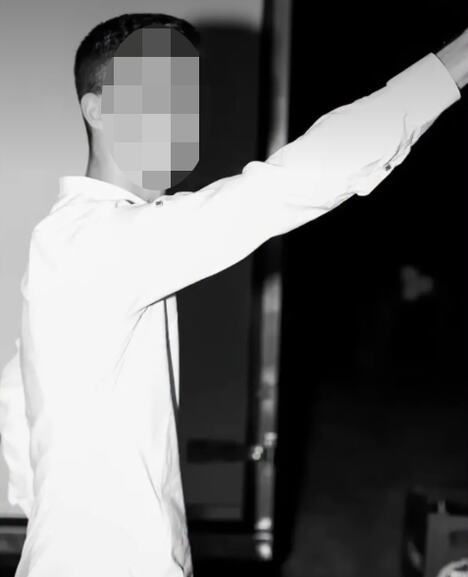 cacak copy.png