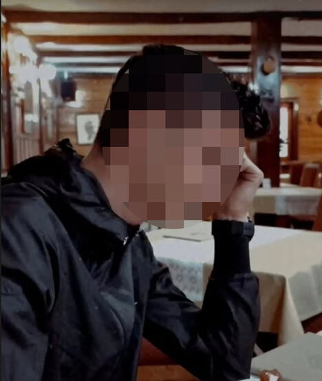 cacak copy.png