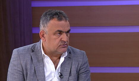 Rajko Nedić, glavni urednik Kurira u studiju Kurir televizije