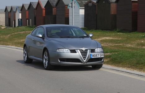 Alfa Romeo GT 2007. godište