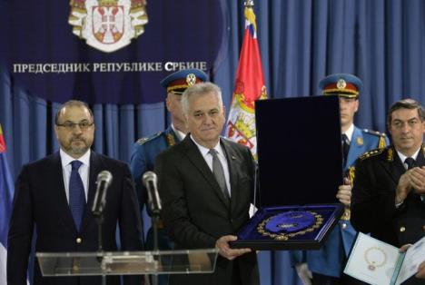 tomislav-nikolic-ljubisa-dikovic-dan-vojske-srbije.jpg