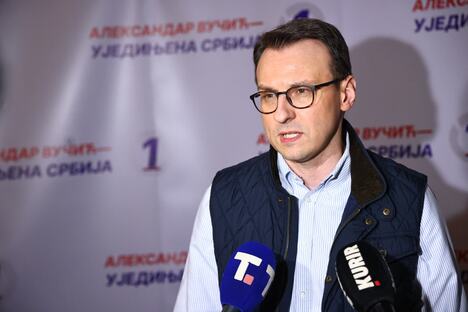 SNS Miting Kragujevac Funkcioneri (5).jpeg
