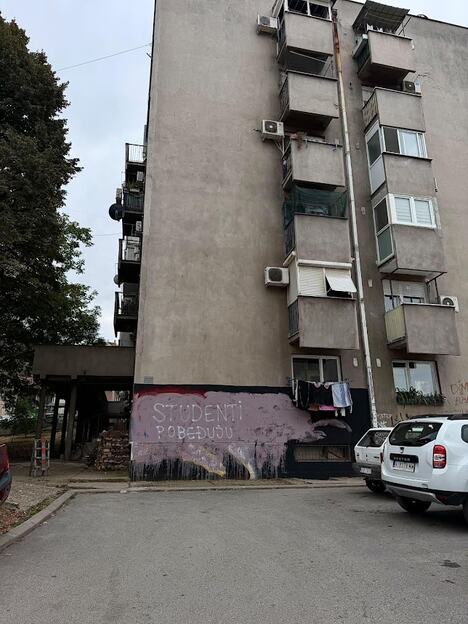 Niš mural Ratko Mladić blokaderi
