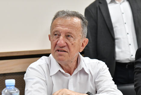 Živorad Nikolić, Žika Šarenica