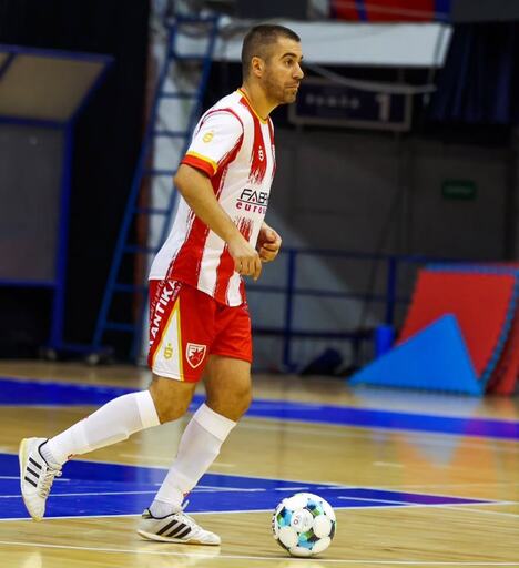 Mladen Kocić u dresu Crvene zvezde