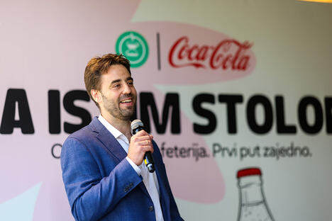 coca cola kafeterija