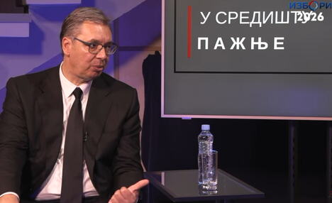 Hala sportova Novi Beograd Ujedinjena Srbija SNS Aleksandar Vučić (4).png