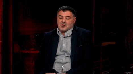 Borko Kašanski, izvršni njuz direktor Kurira u studiju Kurir televizije