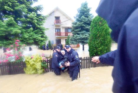 srbija-poplave-obrenovac.jpg