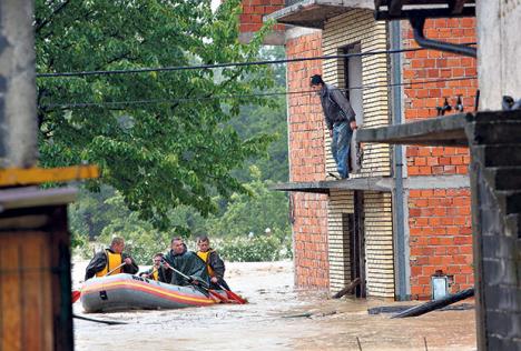 bosna-bih-poplave-stanovnistvo-ugrozeni.jpg