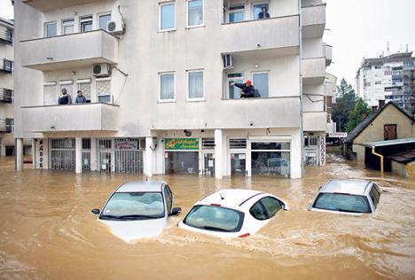 obrenovac-evakuacija-poplava.jpg