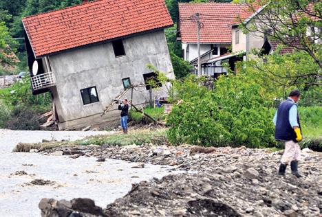 srbija-poplave-krupanj.jpg