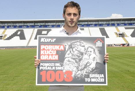 akcija-kurira-fudbaleri-filip-malbasic.jpg