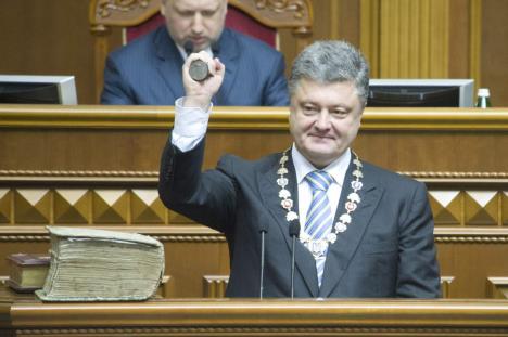 petro-porosenko-ukrajina-inauguracija-rojters.jpg