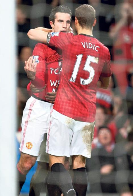 vidic-van-persi.jpg