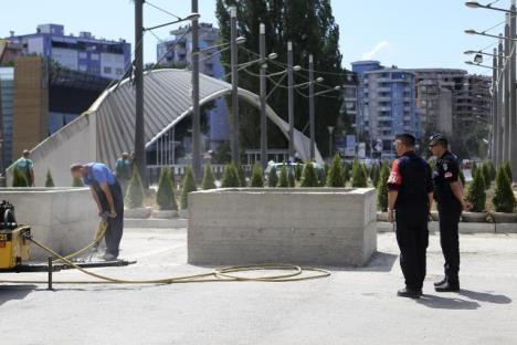 marko-djuric-kosovska-mitrovica-park-mira.jpg