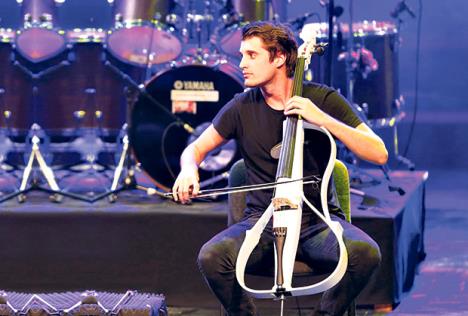 2cellos-luka-sulic.jpg