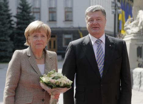 angela-merkel-petar-porosenko-ukrajina.jpg