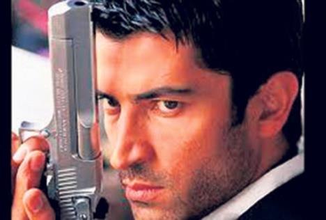 kenan-imirzalioglu-ezel.jpg