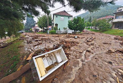 srbija-poplave-tanjug-srdjan-ilic.jpg