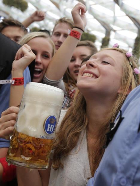 181-oktoberfest-minhen.jpg