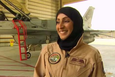 marijam-hasan-salem-al-mansuri-zena-pilot-uae.jpg