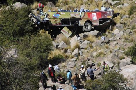 autobus-peru-udes.jpg