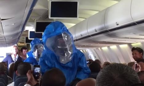 ebola-u-avionu.jpg