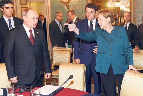 vladimir-putin-angelal-merkel.jpg