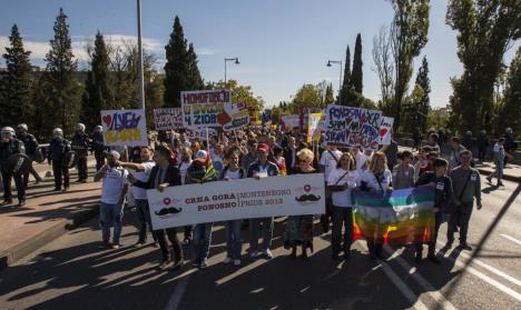 parada-ponosa-podgorica-2013.jpg