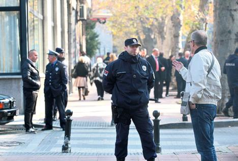 boris-tadic-rucak-policija-djordje-ivanov-bokada.jpg