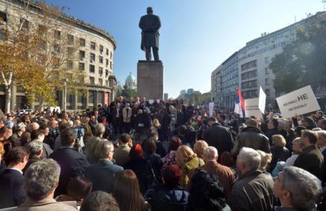 minut-do-12-advokati-protest-trg-nikole-pasica.jpg