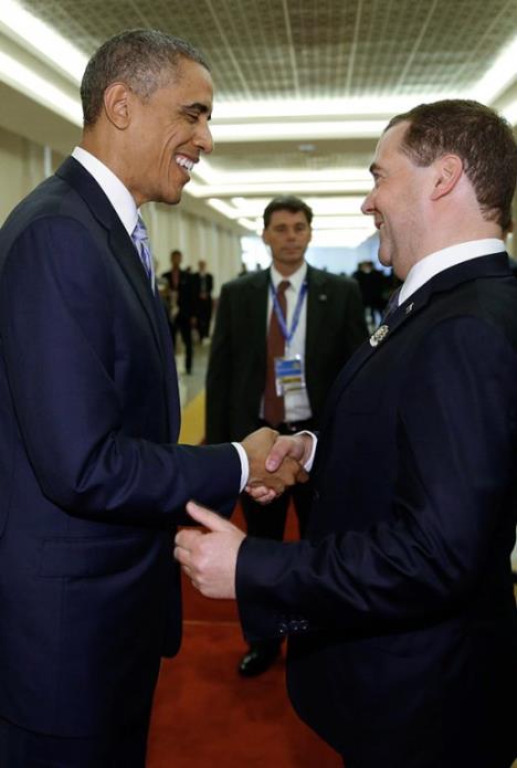 barak-obama-i-dmitrij-medvedev.jpg