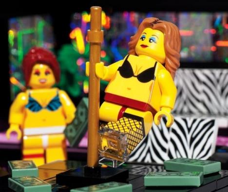 lego-striptiz-igracke.jpg