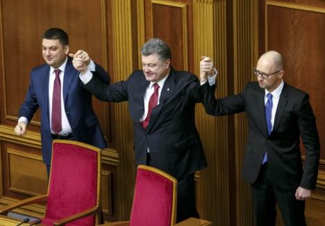 vladimir-grojsman-petar-porosenko-i-arsenij-jacenjuk.jpg