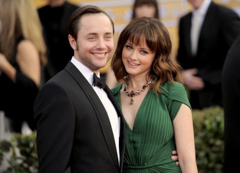 vincent-kartheiser-i-alexis-bledel.jpg