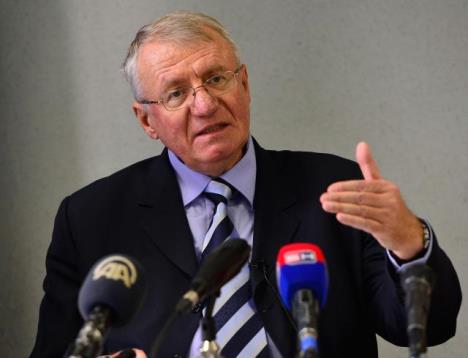 seselj.jpg